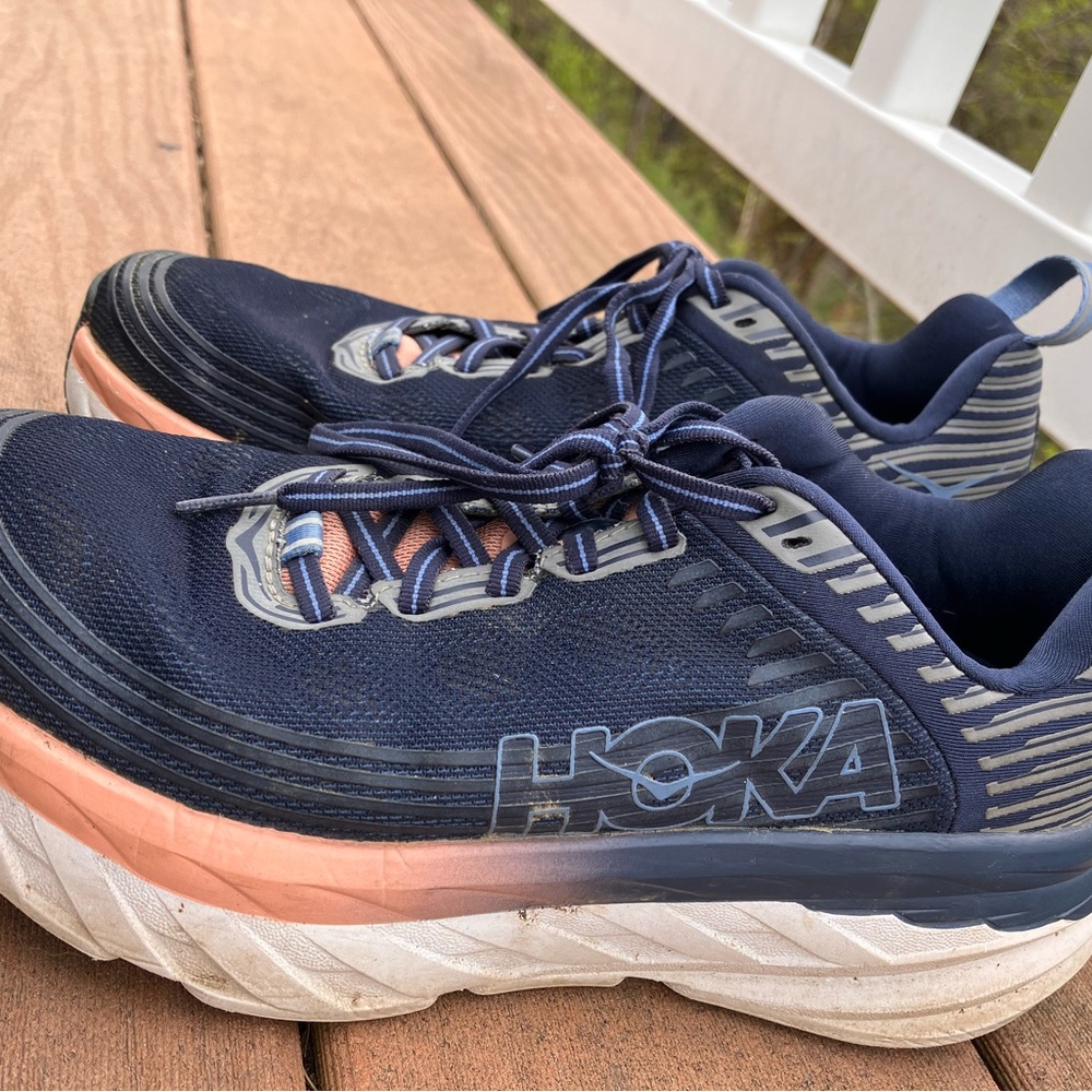 Hoka Bondi 6 Navy and Peach Athletic Shoes